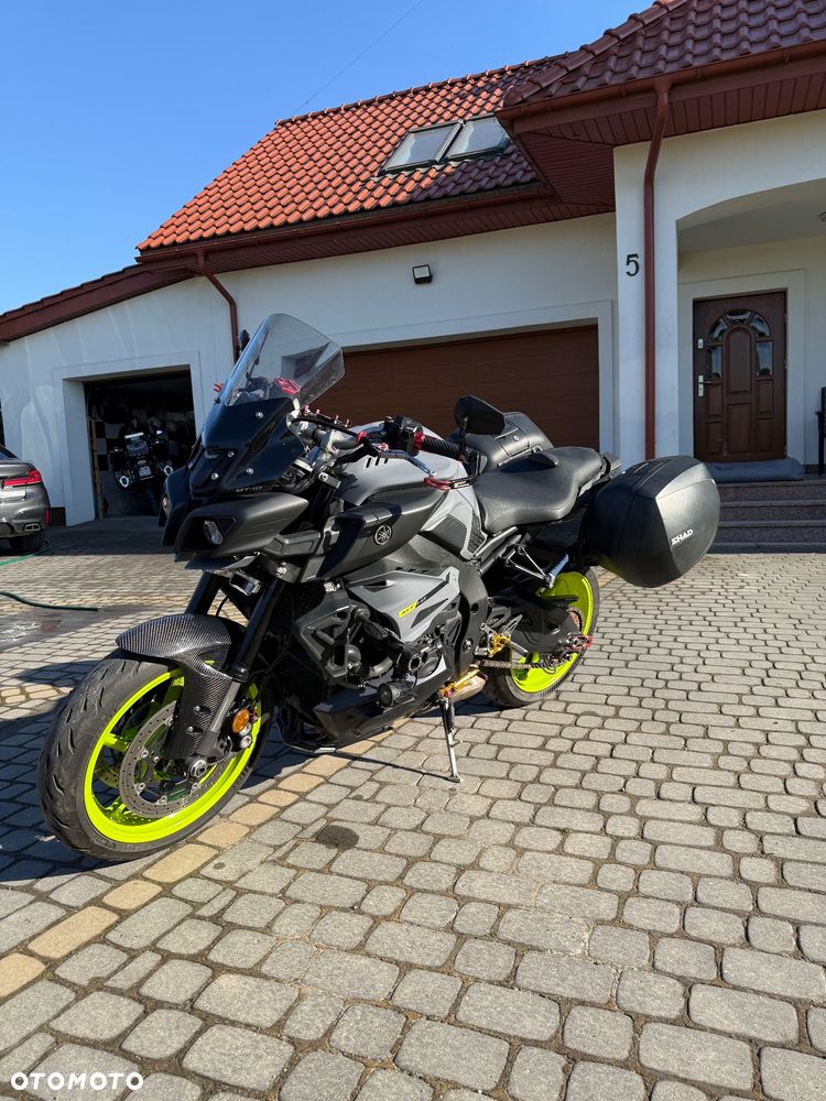 Yamaha MT - 12