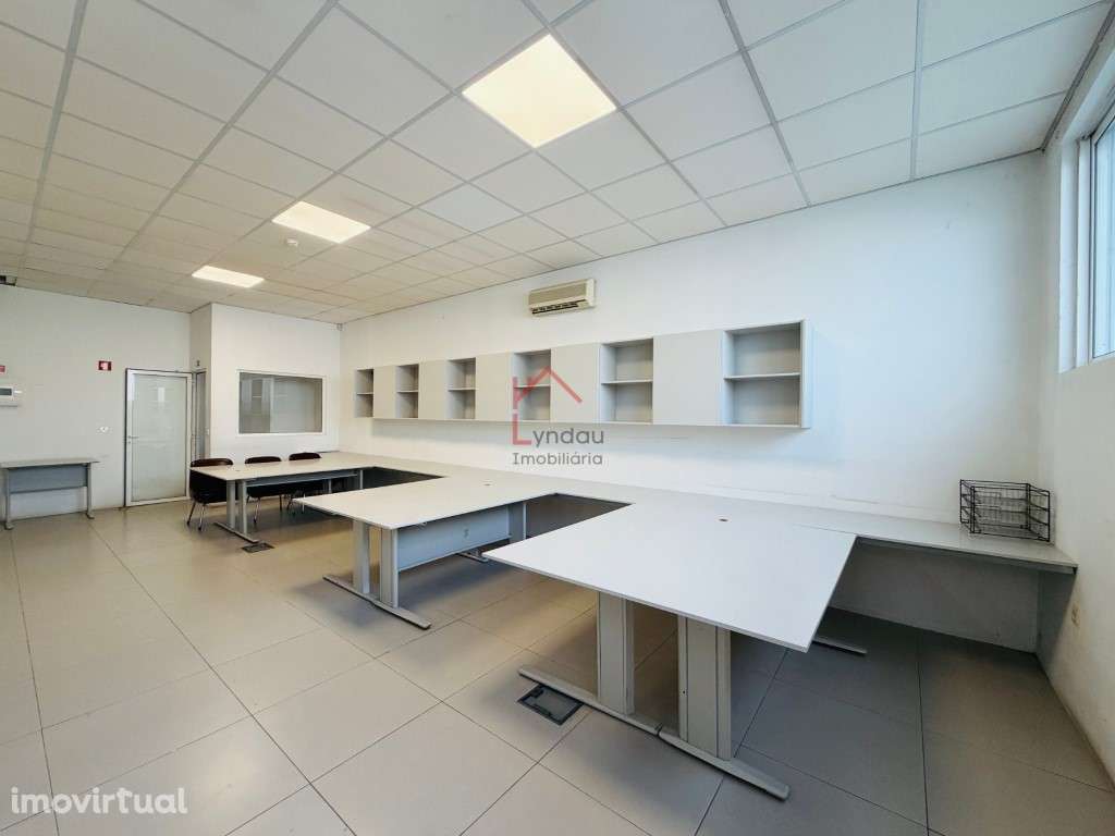 Escritórios Novais, Famalicão - Grande imagem: 3/21