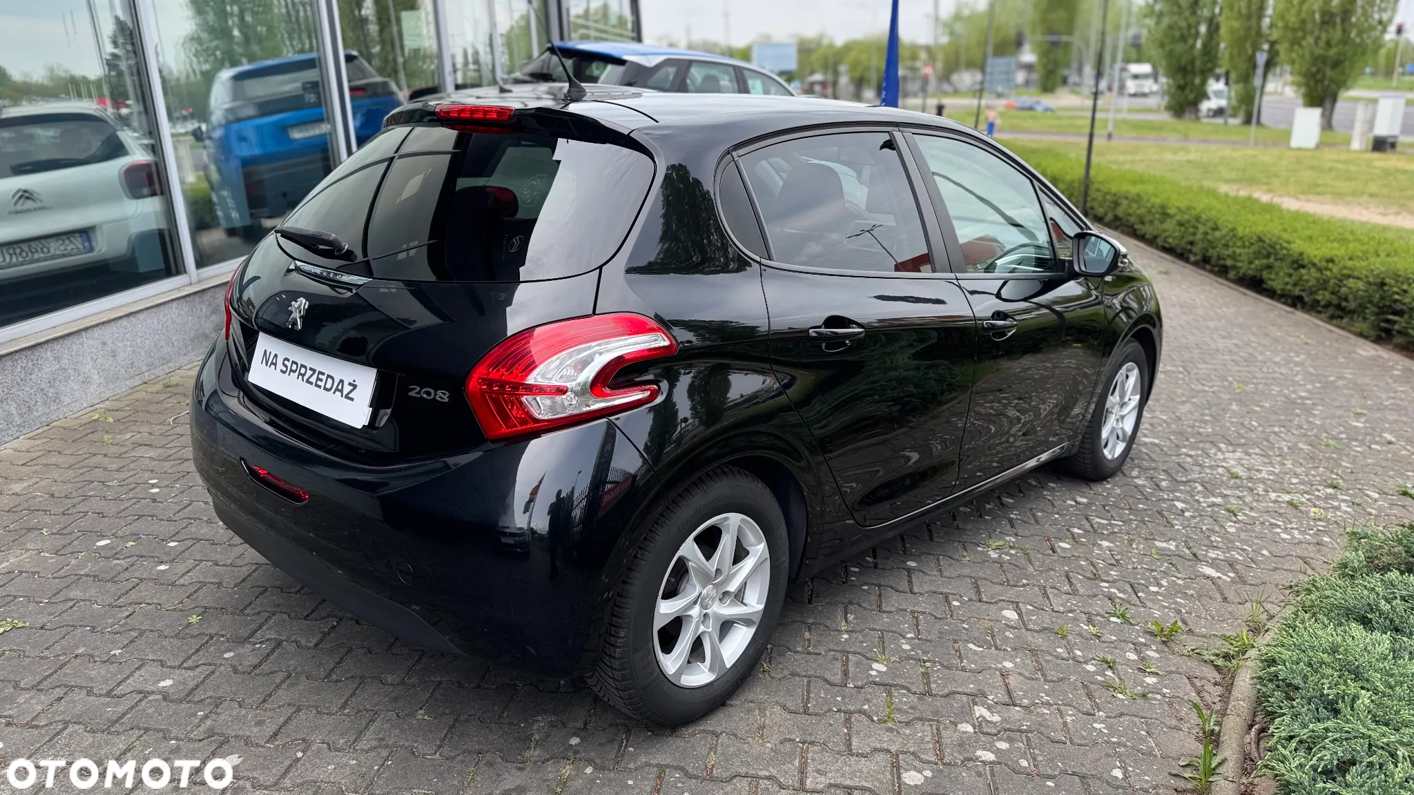 Peugeot 208 1.2 PureTech Style - 3