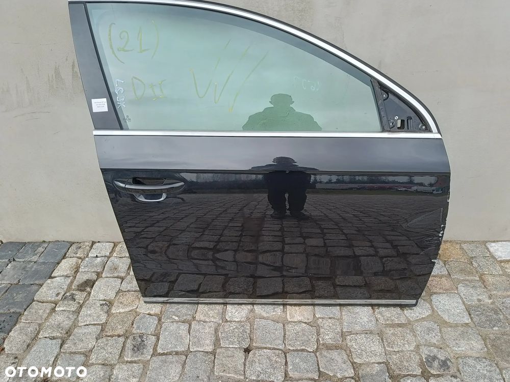 Drzwi Prawe Przednie VW Passat B7 Prawy Przód LC9X - 1