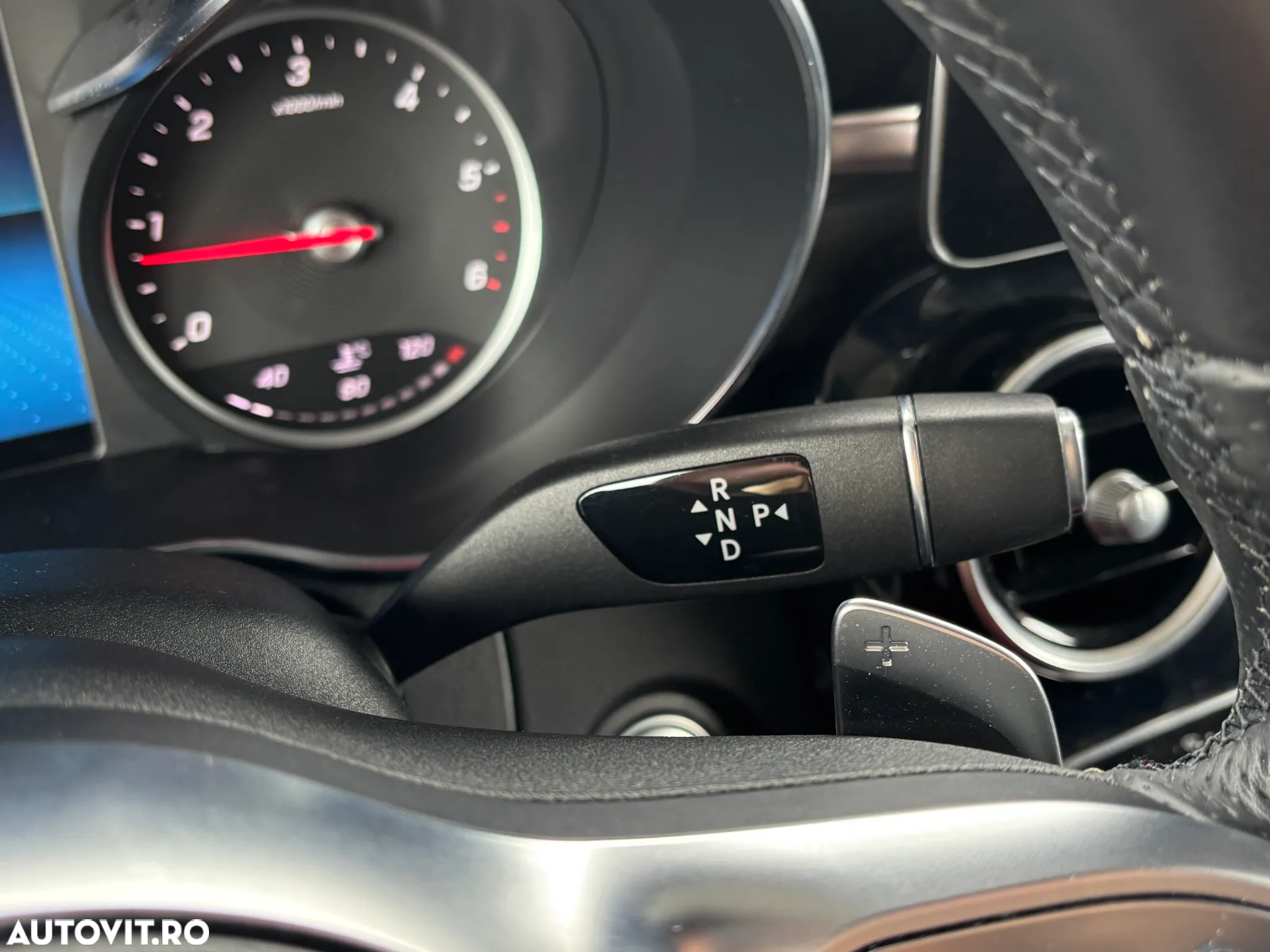 Mercedes-Benz C 200 d T 9G-TRONIC AMG Line - 29
