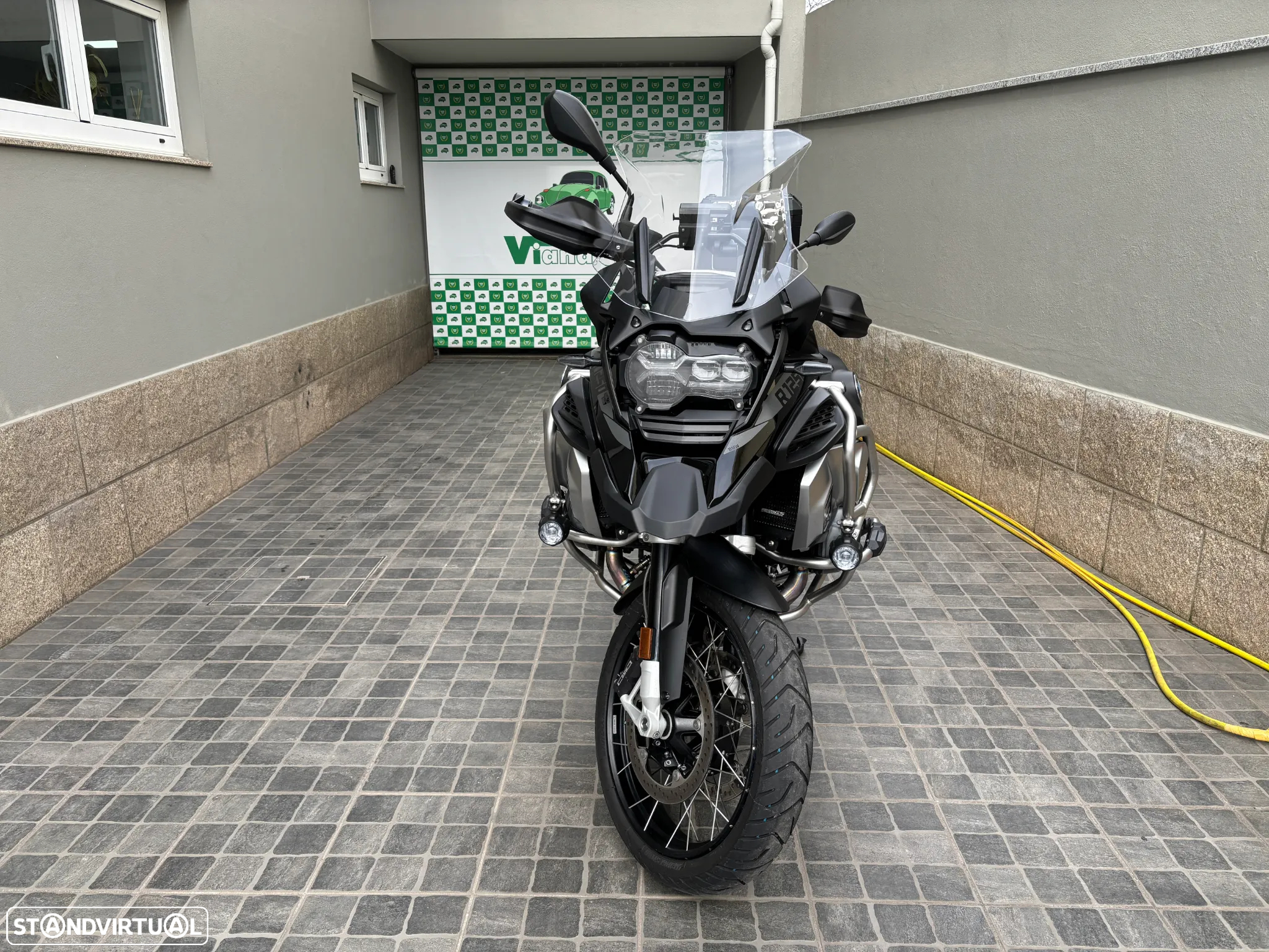 BMW R 1250 GS Adventure Triple Black Rebaixada Full-Akrapovic - 2