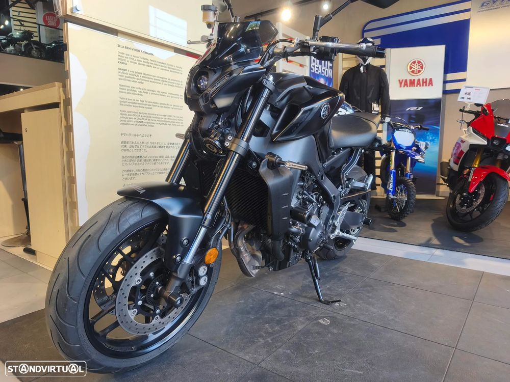 Yamaha MT-09 - 8