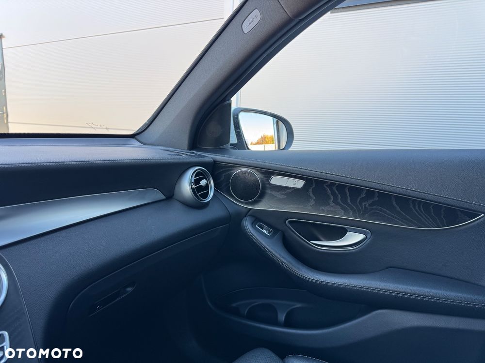 Mercedes-Benz GLC 220 d 4-Matic - 22