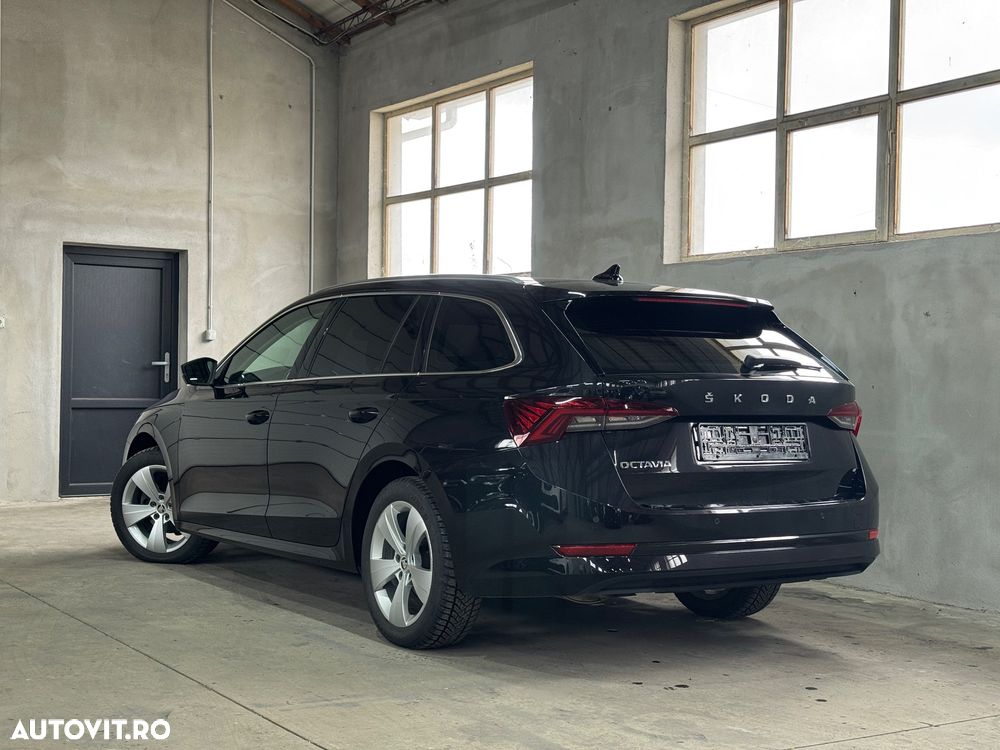 Skoda Octavia 2.0 TDI DSG Style - 3