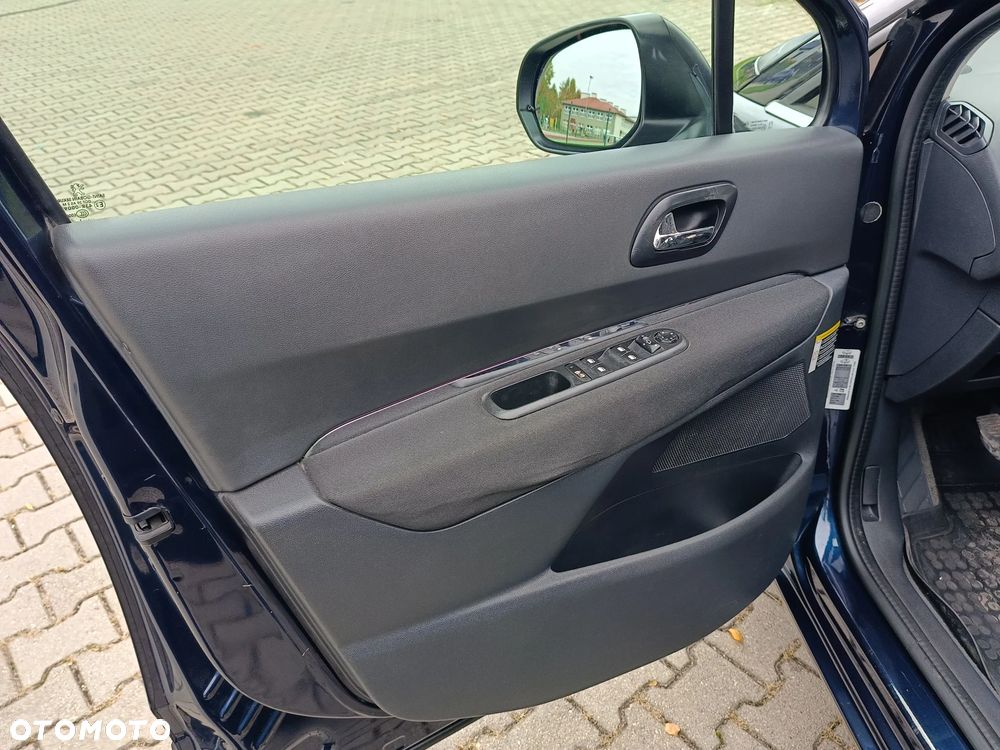 Peugeot 5008 1.6 HDi Business Line - 21