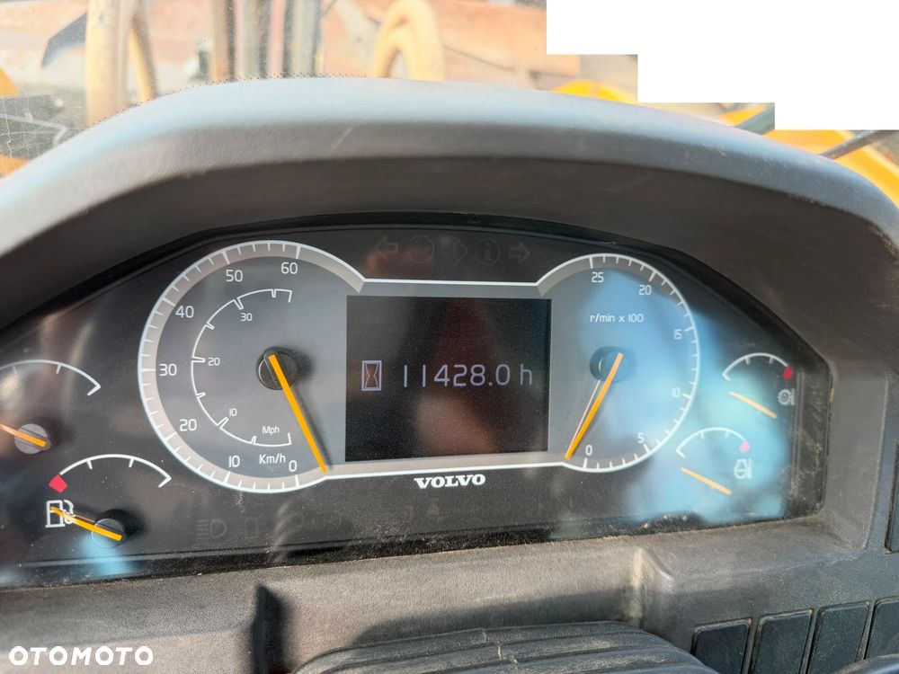 Volvo L180H 2019 ROK, 11400 MTH, z NIEMIEC, WAGA, PIĘKNY STAN, - 6