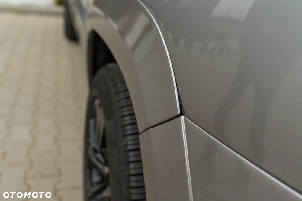 Jeep Grand Cherokee SRT - 20