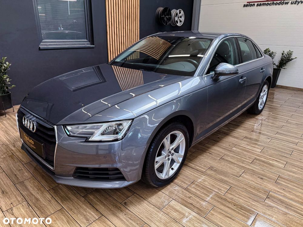 Audi A4 Limousine 2.0 TFSI ultra S tronic design - 12