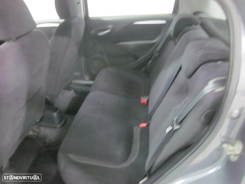 Fiat Punto - 6