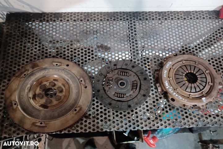 Kit ambreiaj 55351731 121878021911 332350714 394837678 R90232394 Opel - 1