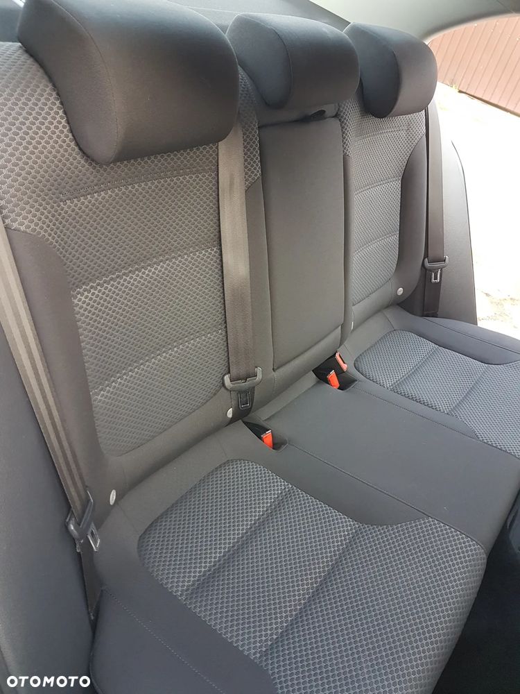 Volkswagen Jetta 1.2 TSI BMT Comfortline - 11