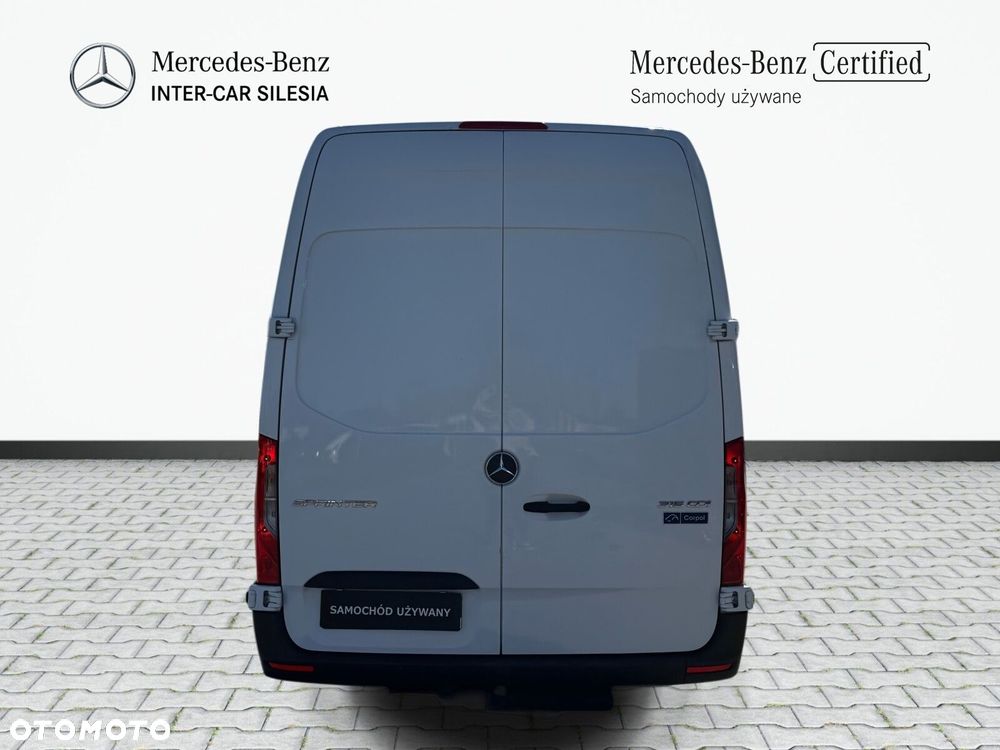 Mercedes-Benz Sprinter - 7