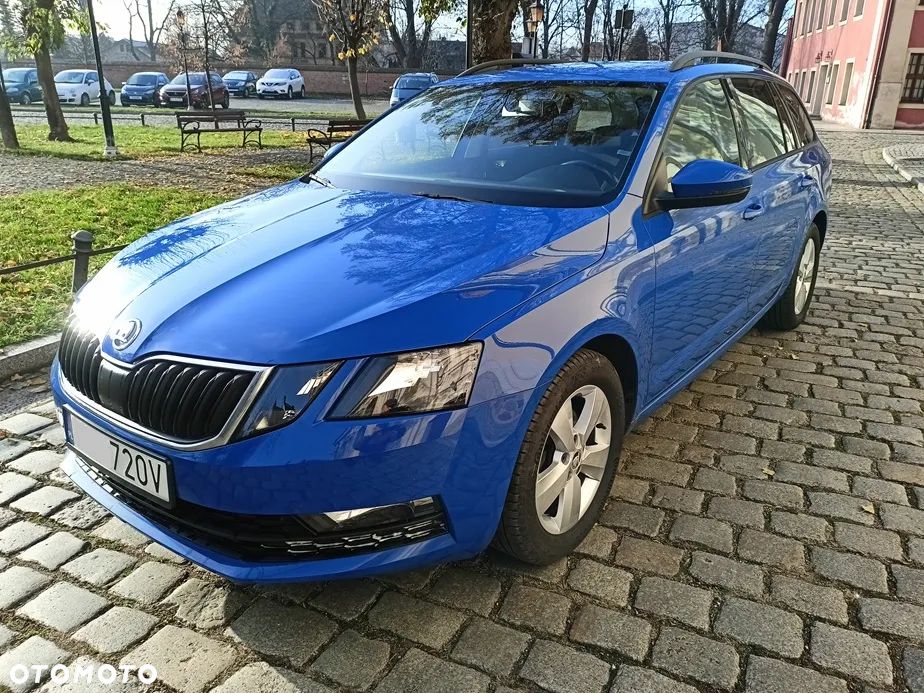 Skoda Octavia - 2