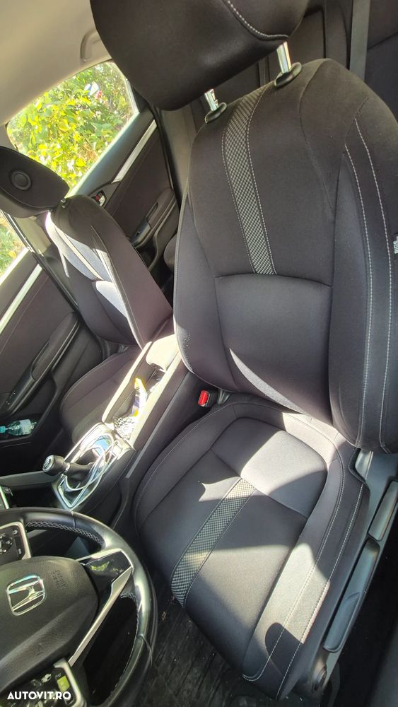 Honda Civic 1.5 i-VTEC Turbo Elegance - 14