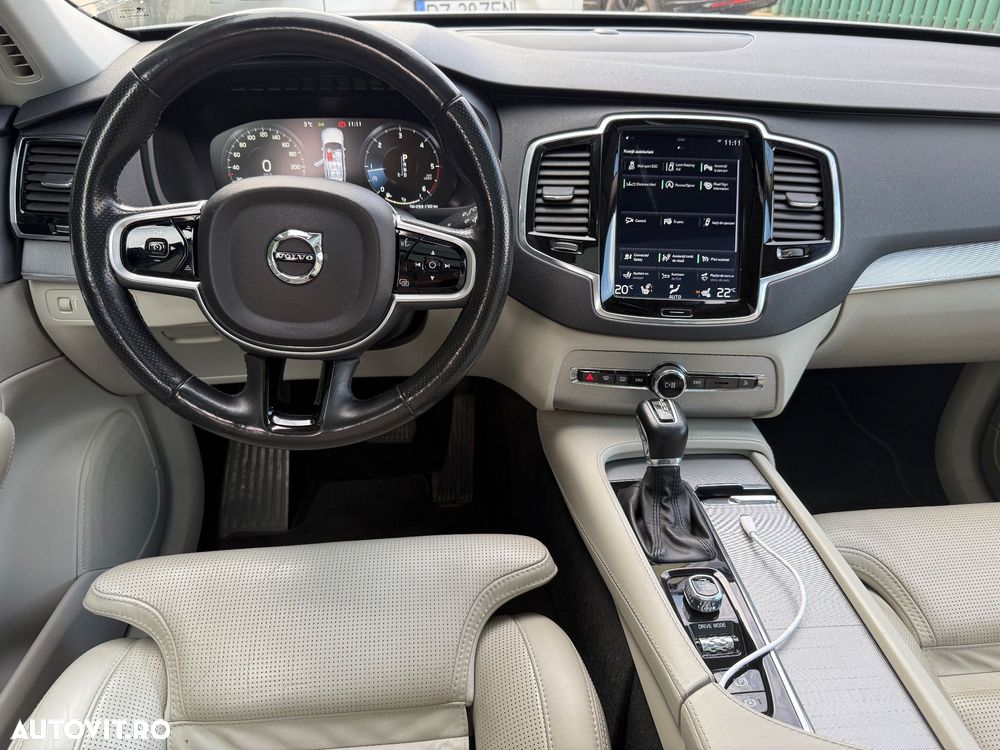 Volvo XC 90 D5 AWD Geartronic Inscription - 14