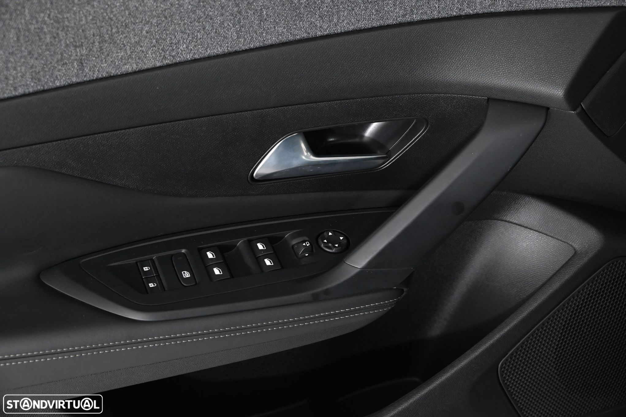 Peugeot 408 1.2 PureTech Allure Pack EAT8 - 21