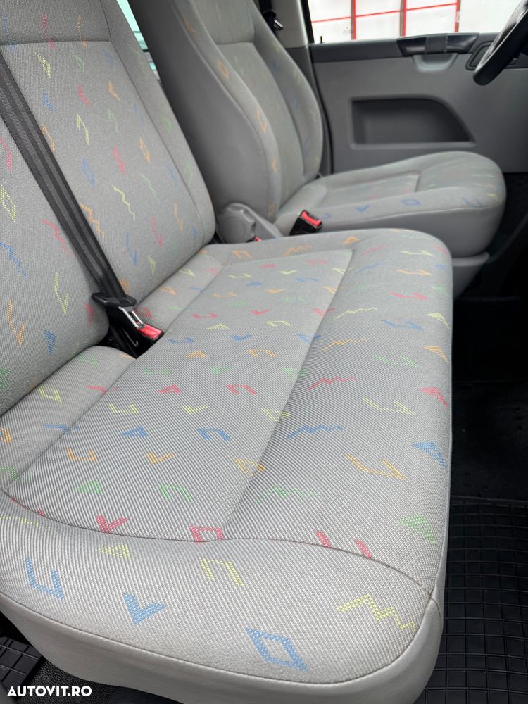 Volkswagen Transporter - 4