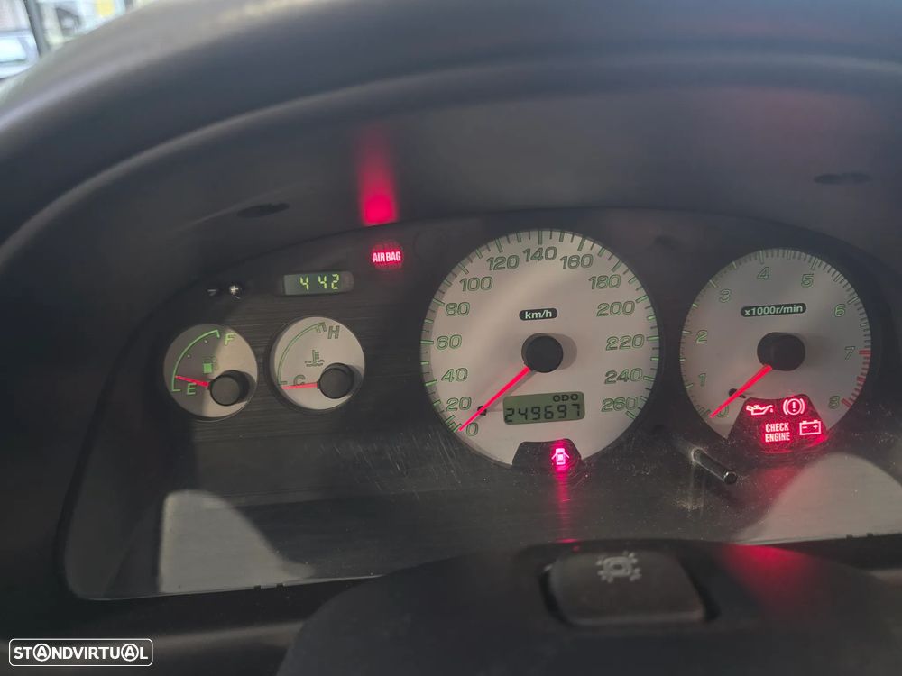 Subaru Impreza 2.0 GT 4x4 AC+TA+ABS - 11