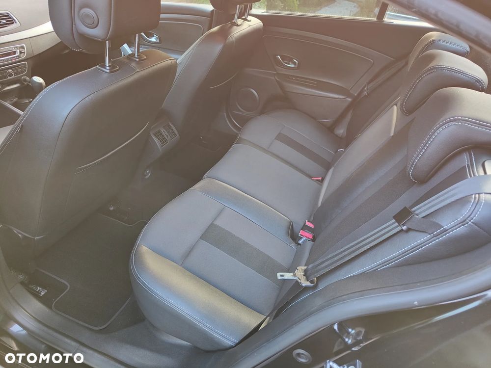 Renault Fluence 2.0 16V 140 Dynamique - 19