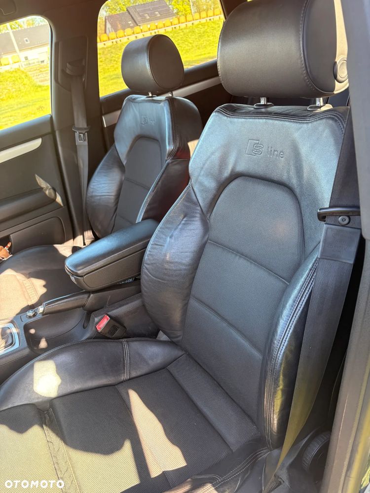 Audi A4 Avant 1.8 T quattro - 13