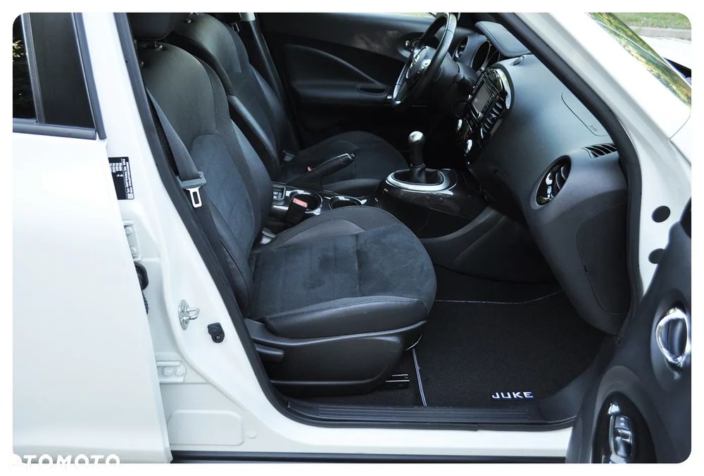 Nissan Juke 1.6 N-Connecta - 26