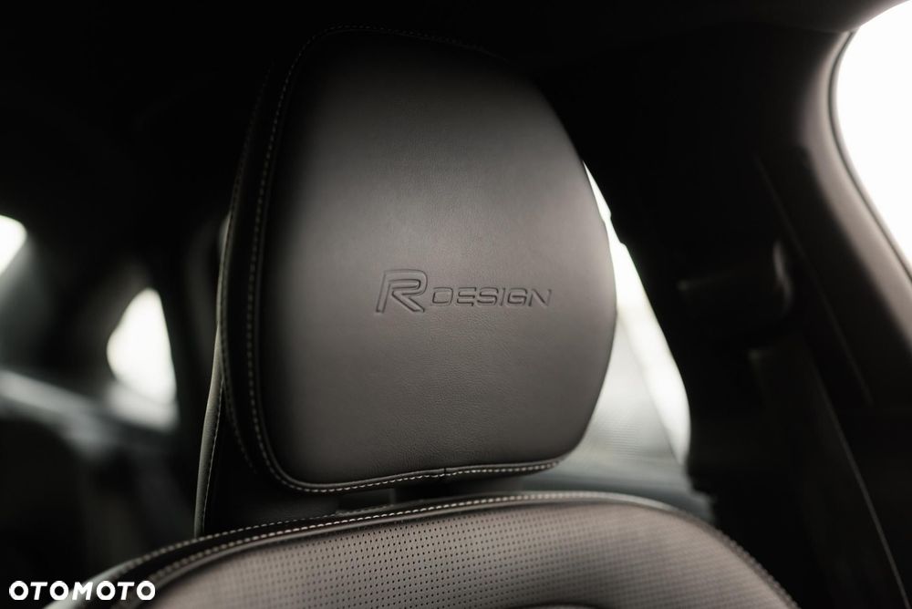 Volvo S90 D5 AWD R-Design - 27