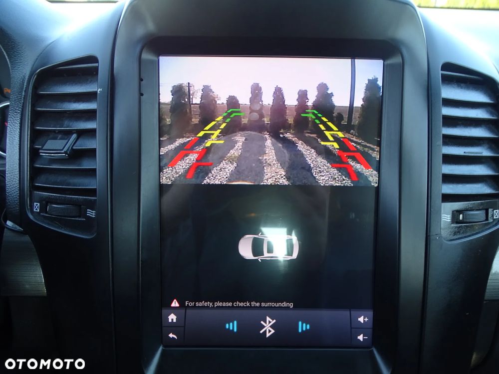 Chevrolet Captiva 2.0 d LT high (deu) - 19