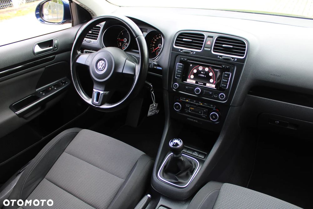 Volkswagen Golf Variant - 15