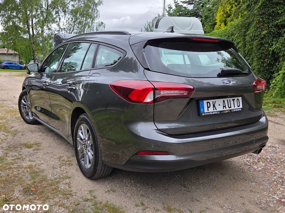 Ford Focus 1.5 EcoBlue Start-Stopp-System TITANIUM - 4