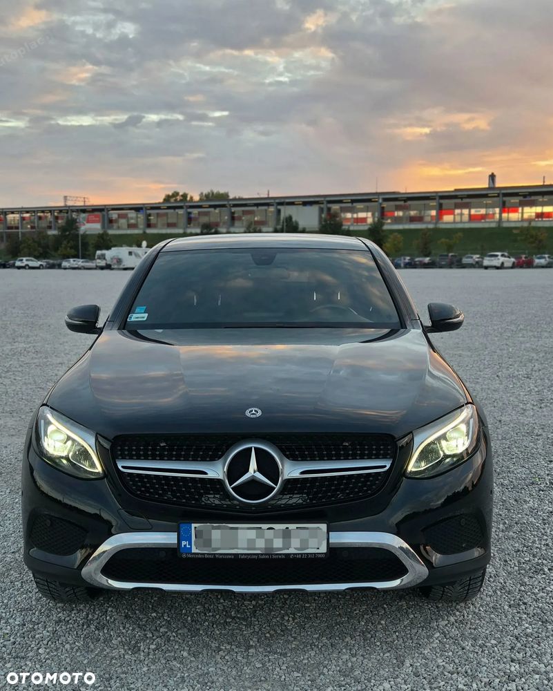 Mercedes-Benz Glc 2018 photo 2