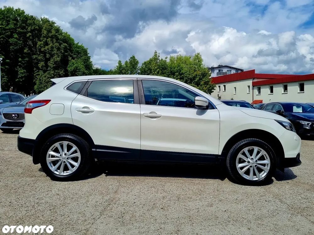 Nissan Qashqai 1.2 DIG-T Visia - 4