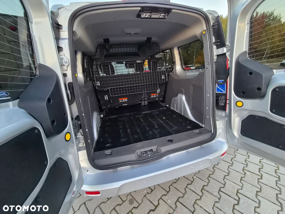 Ford Transit Connect - 29