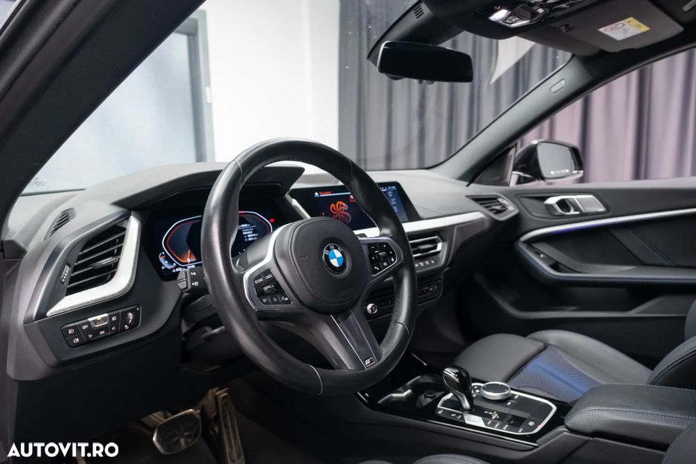 BMW Seria 2 218i Aut. M Sport - 24