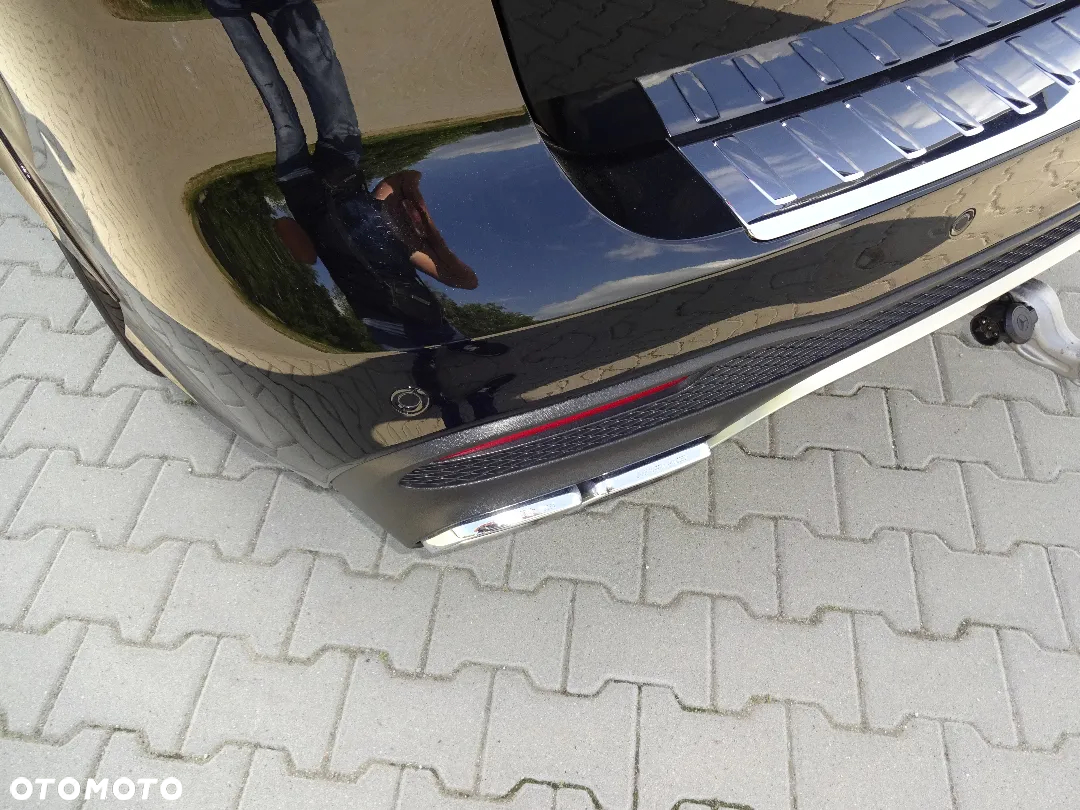 Mercedes-Benz GLE - 12