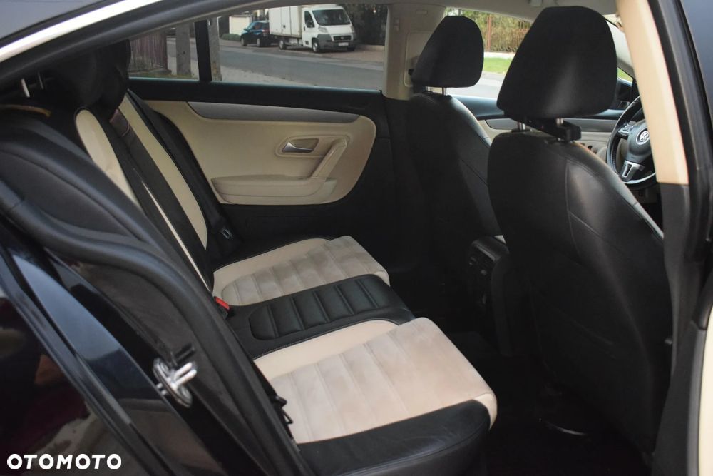 Volkswagen Passat CC 2.0 TDI DPF - 11