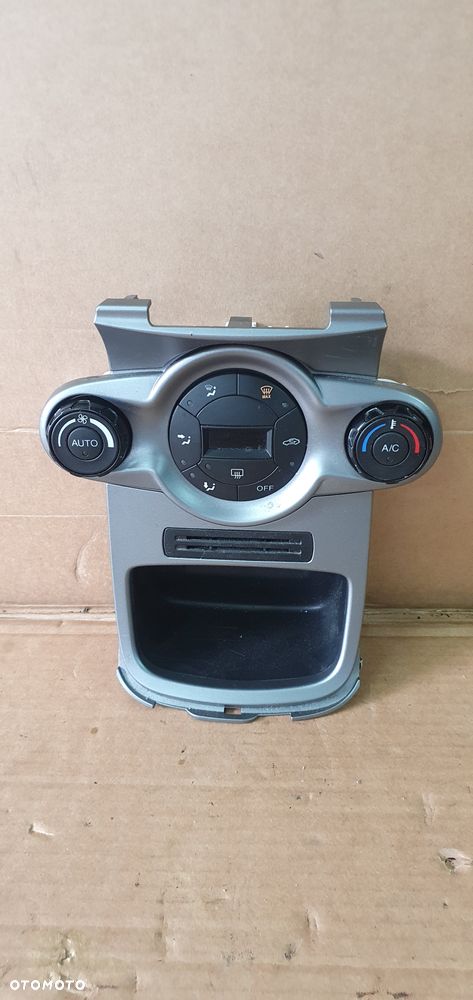 Panel nawiewu klimatyzacji klimy dekor półka tunelu Ford Fiesta MK7 8A6T-18C612-AG - 6