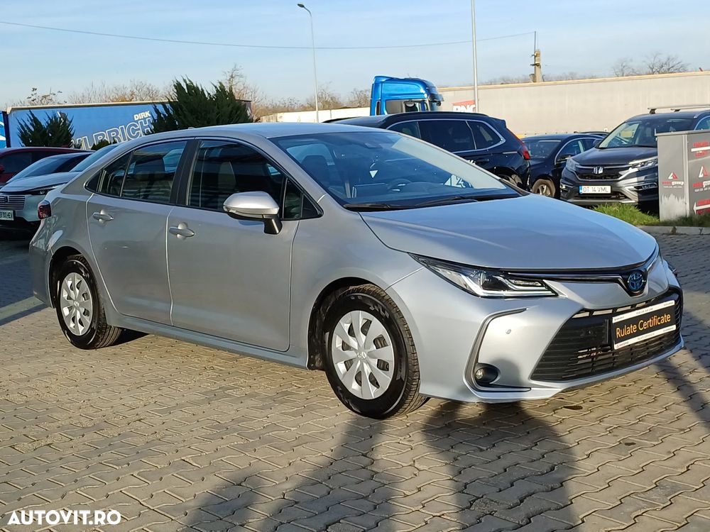 Toyota Corolla 1.8 HSD Business - 3