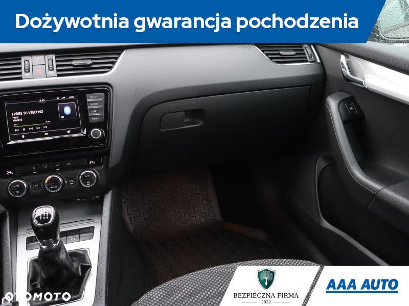 Skoda Octavia - 10