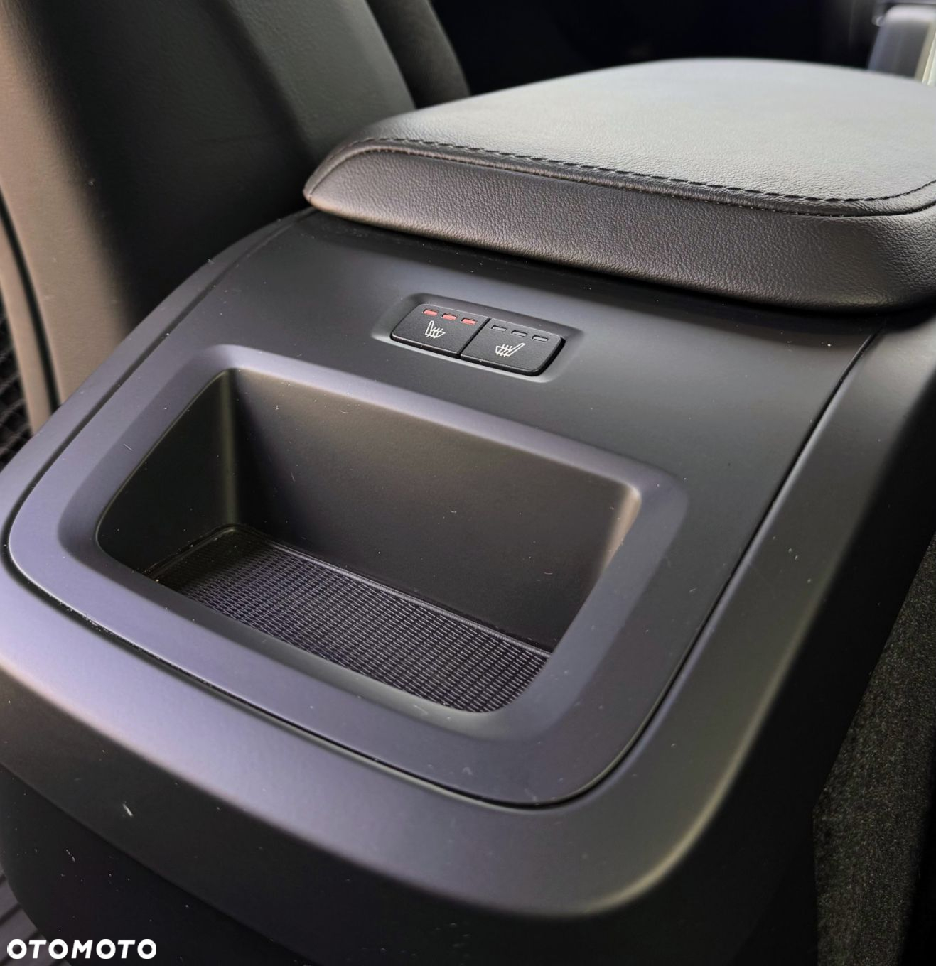 Volvo S90 - 23