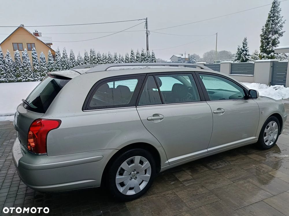 Toyota Avensis 2.0 VVT-i Edition - 12