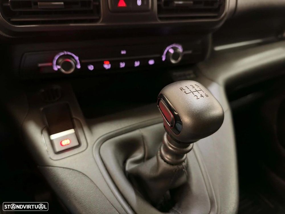 Toyota Proace City 1.5D L2 Comfort - 16