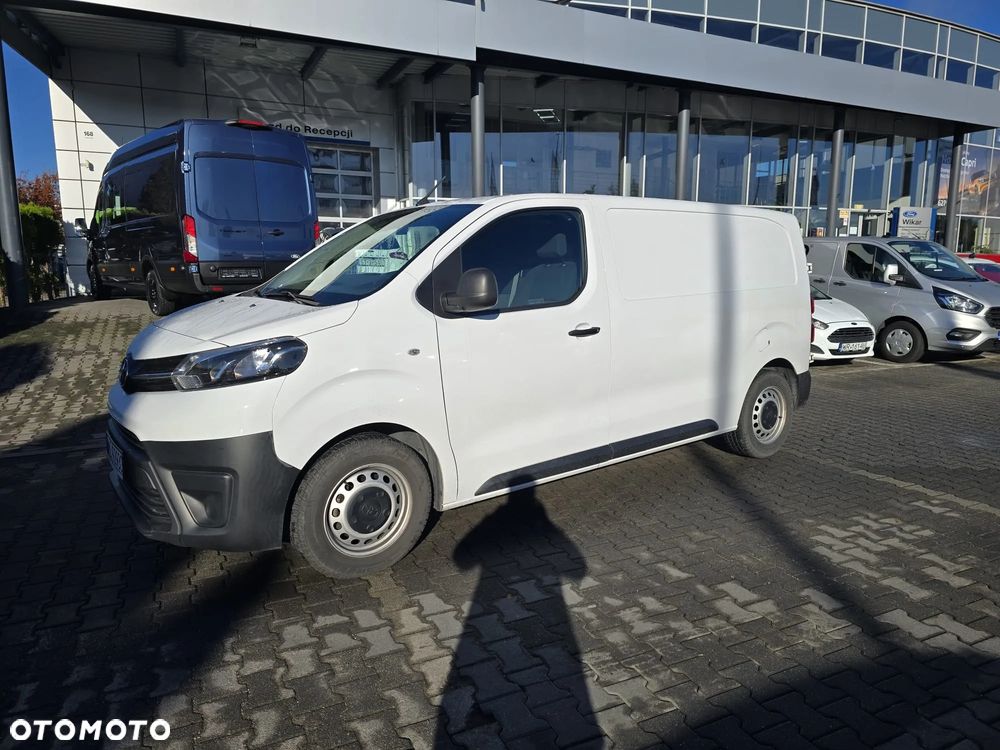 Toyota ProAce Kombi D-4D Medium 2,7t - 3