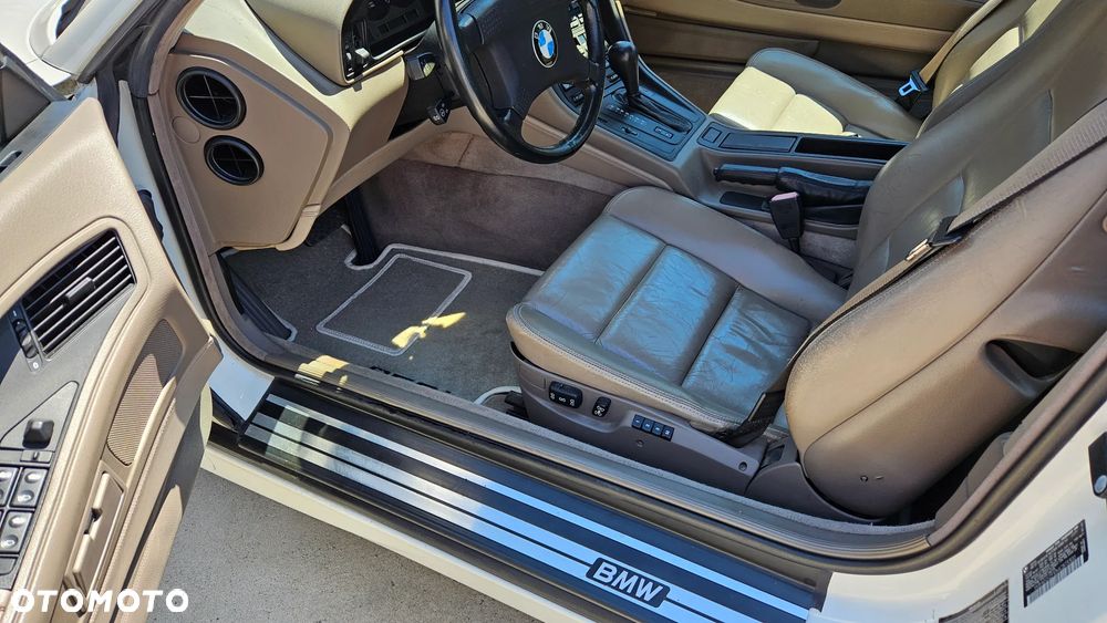 BMW Seria 8 - 9