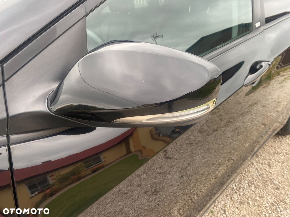 Hyundai i30 1.6 CRDi BlueDrive Premium - 11