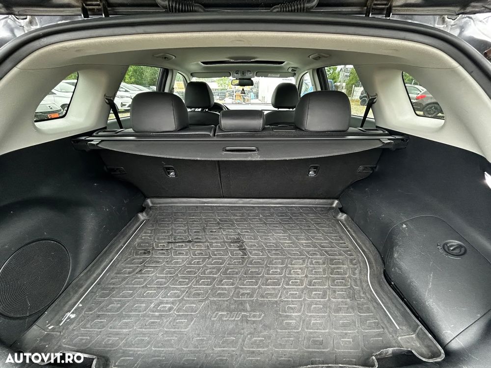Kia Niro 1.6 GDI PHEV 2WD Aut. Edition 7 - 5