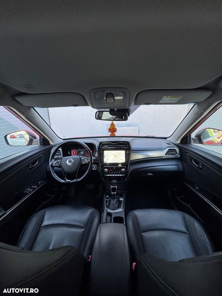 SsangYong Tivoli - 12