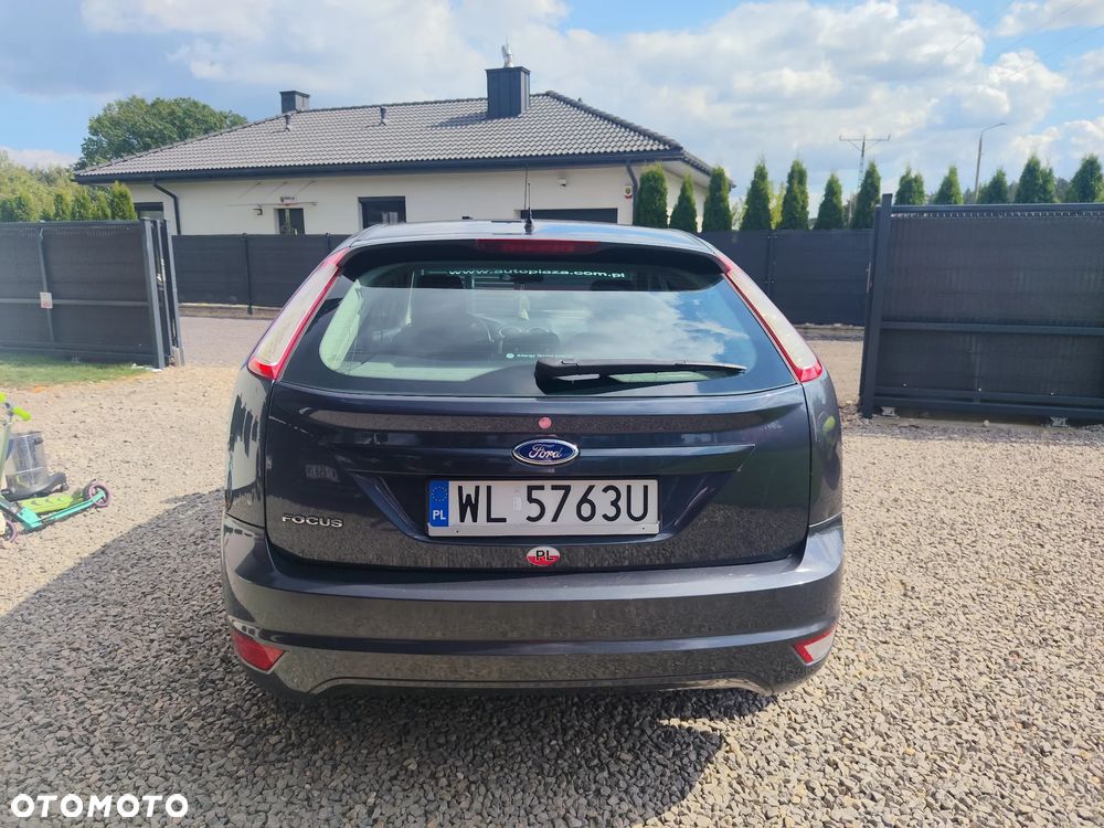 Ford Focus 1.6 16V Style - 4