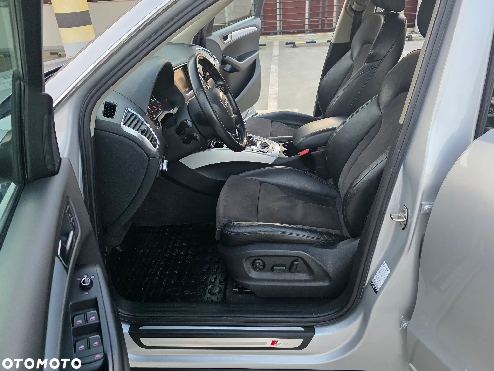 Audi Q5 2.0 TDI quattro Stronic - 9