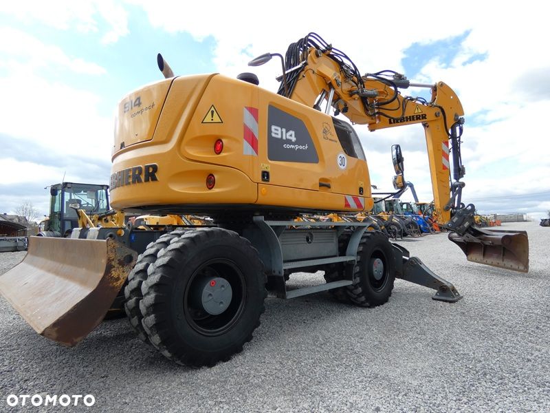 Liebherr A914 Compact / Super Stan / SPEEDER / Łapy + Pług / - 24